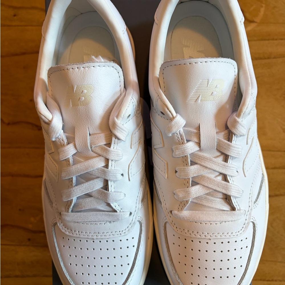 New Balance T500 Sneakers